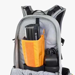 EVOC FR Enduro ERide 16 M/L - Stone/Bright Orange
