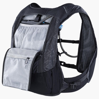 EVOC Hydro Pro 6 + Hydration Bladder 1.5 - Black