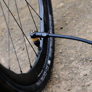 Lezyne Gravel Digital Drive