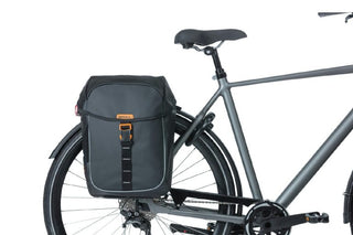 Basil Miles Tarpaulin Double Bag 34L - Black Orange