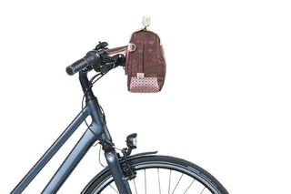 Basil Boheme Handlebar Front Bag 8L - Fig Red