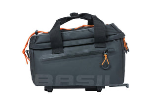 Basil Miles Trunkbag Mik Tarpaulin 7L - Black/Orange