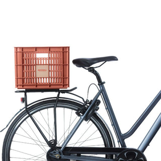 Basil Bicycle Crate Medium Recycled 29.5L - Red