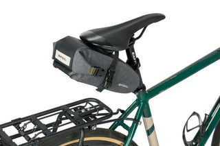 Basil Navigator Storm Saddle Bag Medium 1.5L -  Black