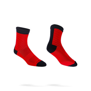 BBB Cycling BSO-17 Thermo Feet Winter Socks - Red
