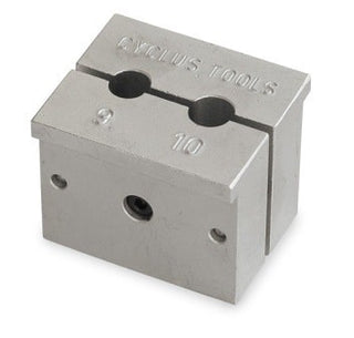 Cyclus Tools Axle Vice Springloaded 9 & 10MM