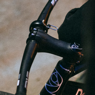 Knog Oi Luxe Bike Bell Large 23.8–31.8MM - Matt Black