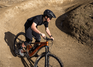 Lazer Lupo KinetiCore Helmet - Matte Black